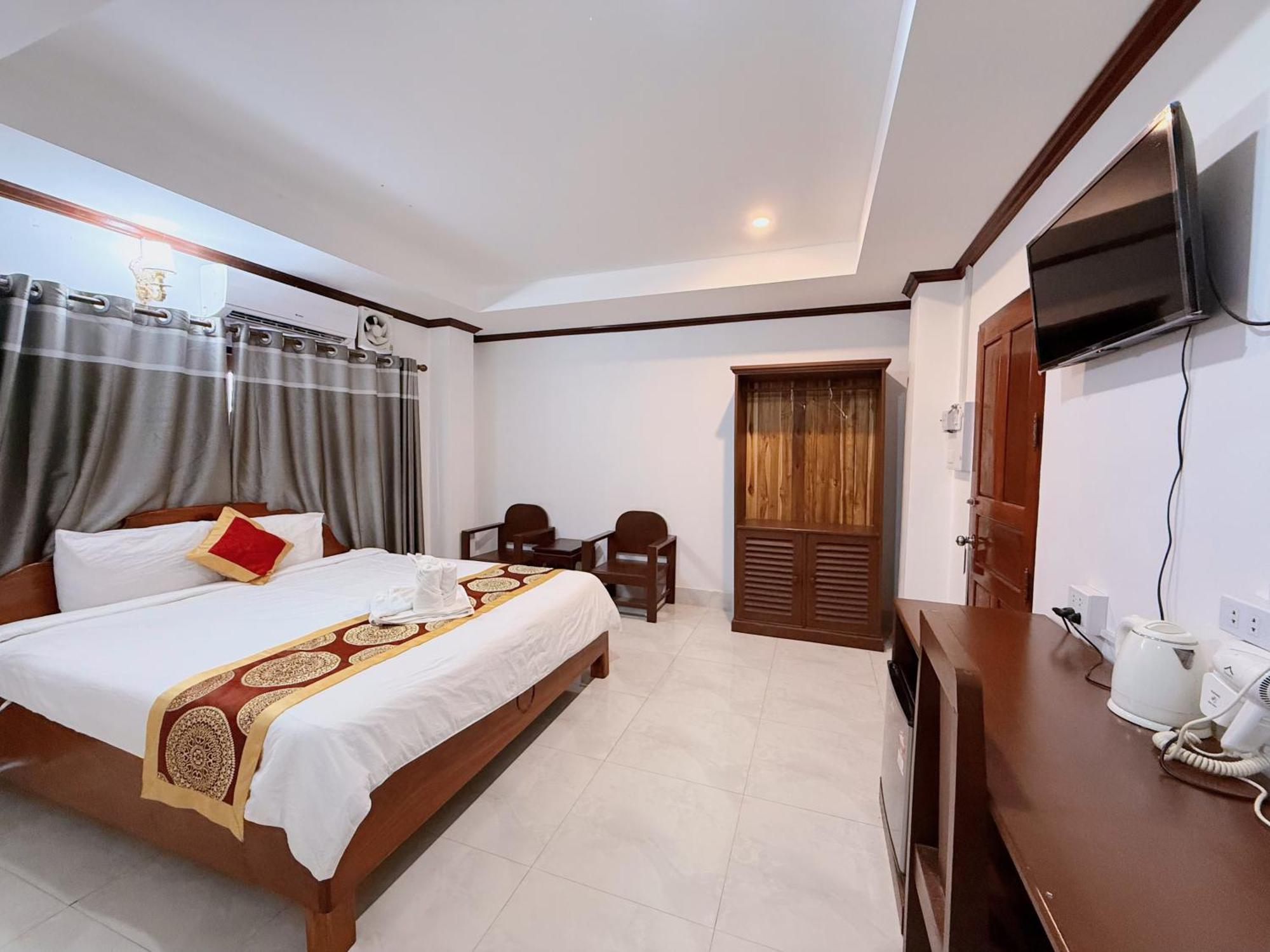 Vangvieng Sisavang Mountain View Hotel Vang Vieng Eksteriør billede